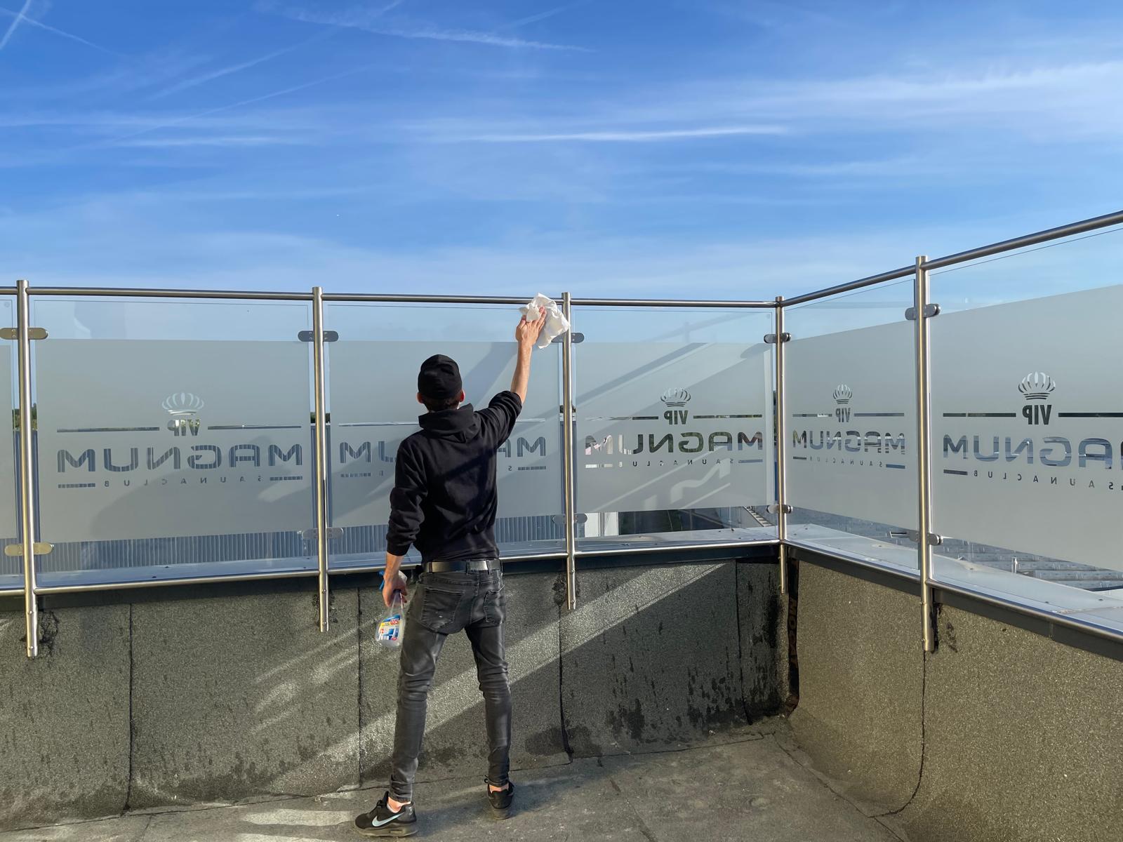 VIP Magnum Glasdekor – Montage